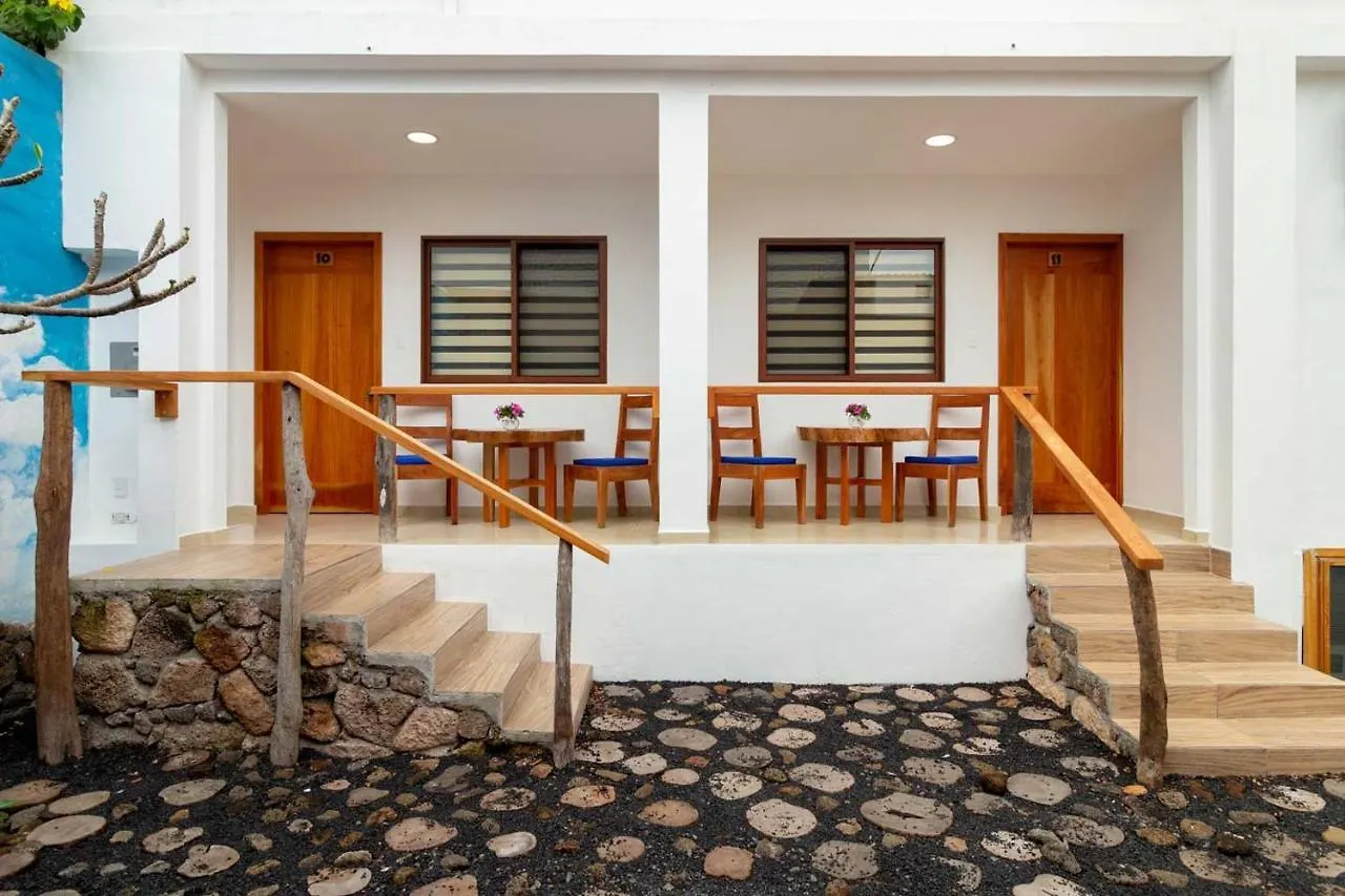 Plaza Luna Suites Puerto Ayora  Puerto Ayora (Galapagos Islands)