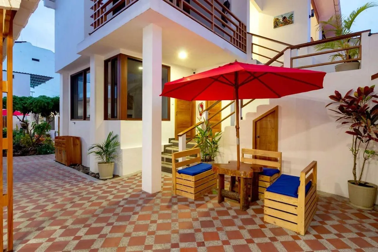 Hotel Plaza Luna Suites Puerto Ayora
