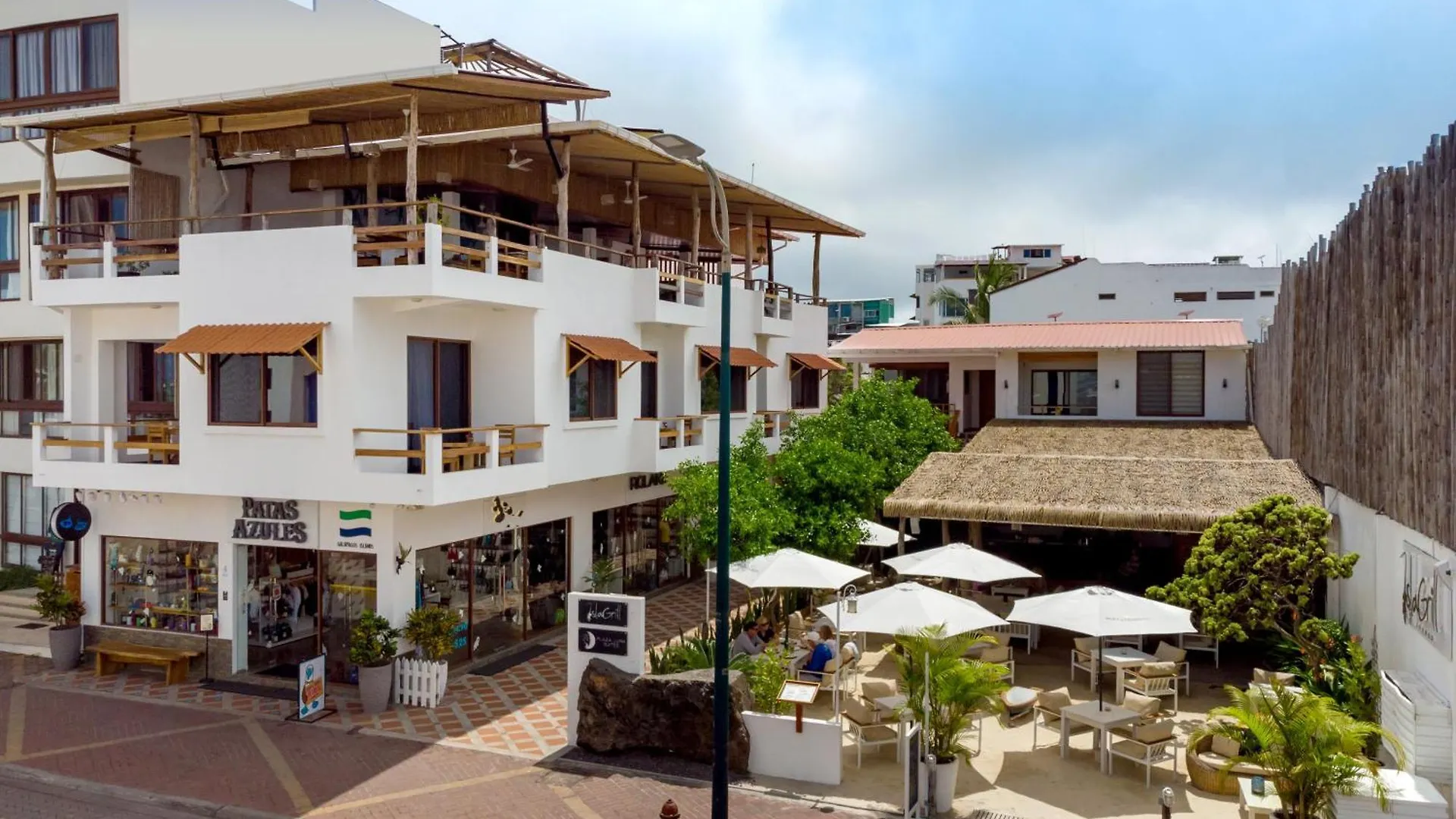 Plaza Luna Suites location